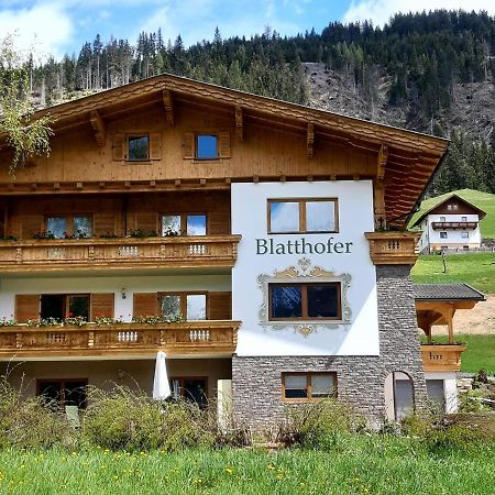 Haus Blatthofer Hotel Sankt Lorenzen im Lesachtal Exterior photo